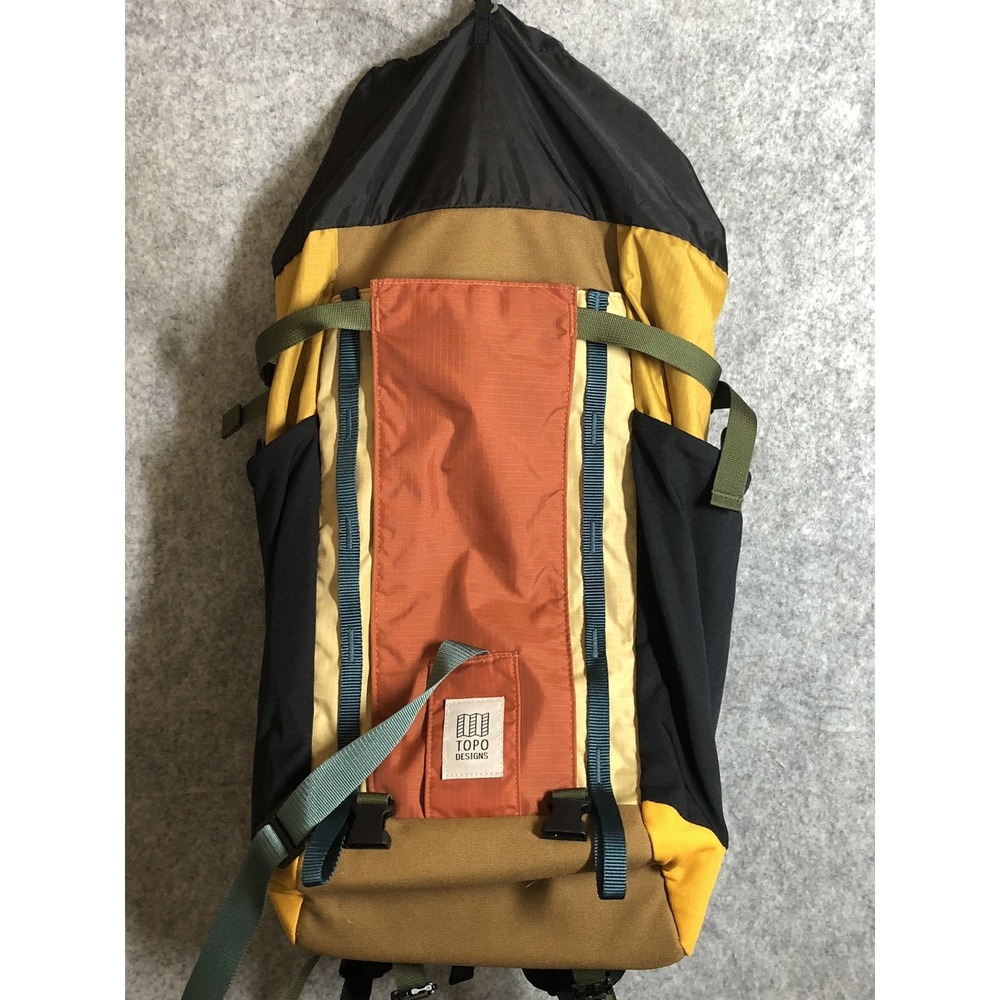 Topo Designs Backpack Black Mountain Pack 20L Laptop Travel Hiking Large